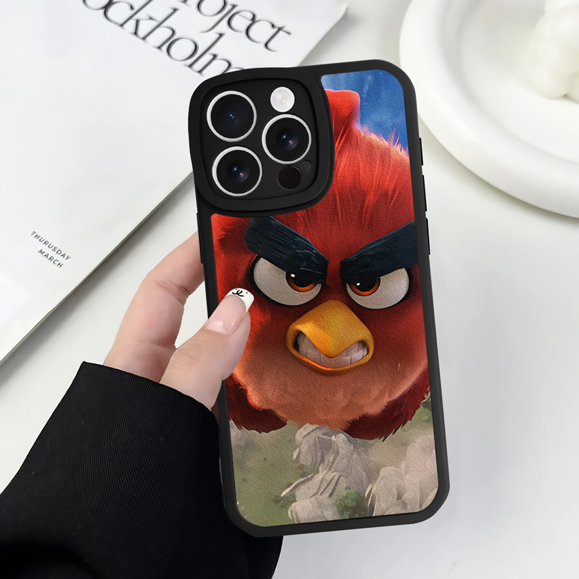 （画像用） Angry Birds アングリーバード 【iPhone 16シリーズ対応】シリコンスマホケース（レザー調） 材質：シリコン